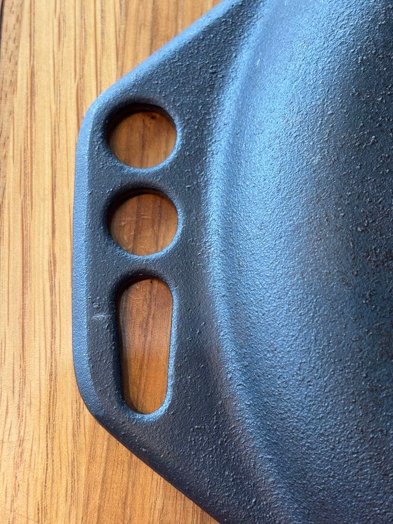 おもいのフライパンシリーズ おもいの鉄板 ハンドブック アウトドア 鉄 鋳 鉄板