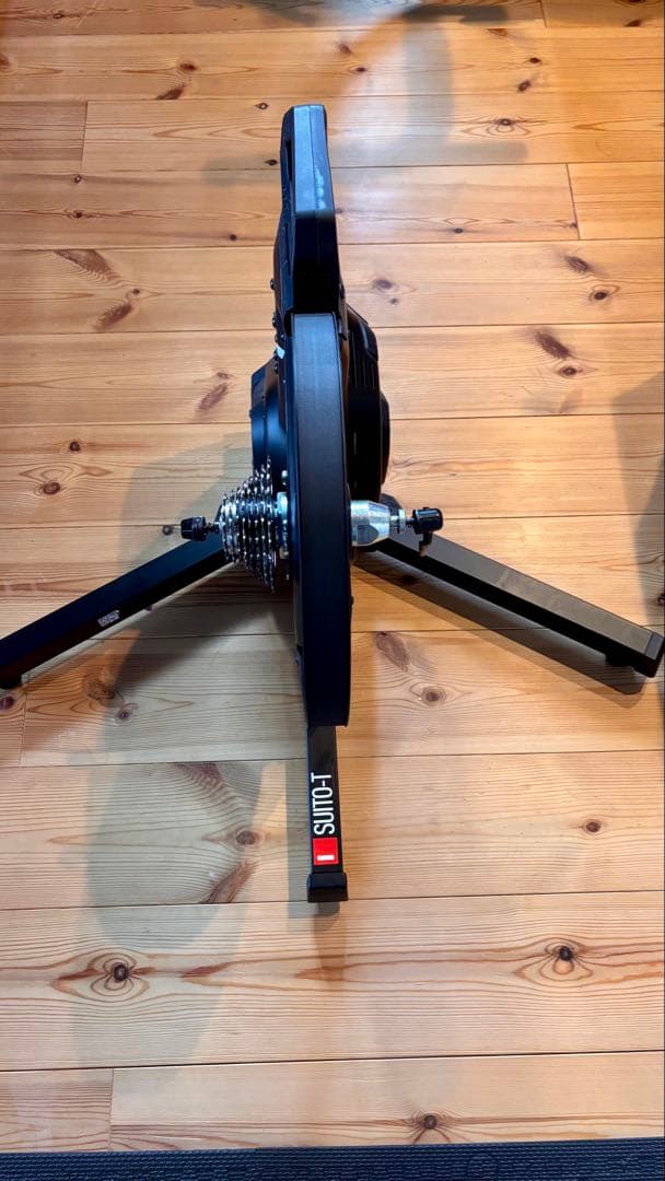 ELITE SUITO-T トレーニングローラー台※値下げしました✨