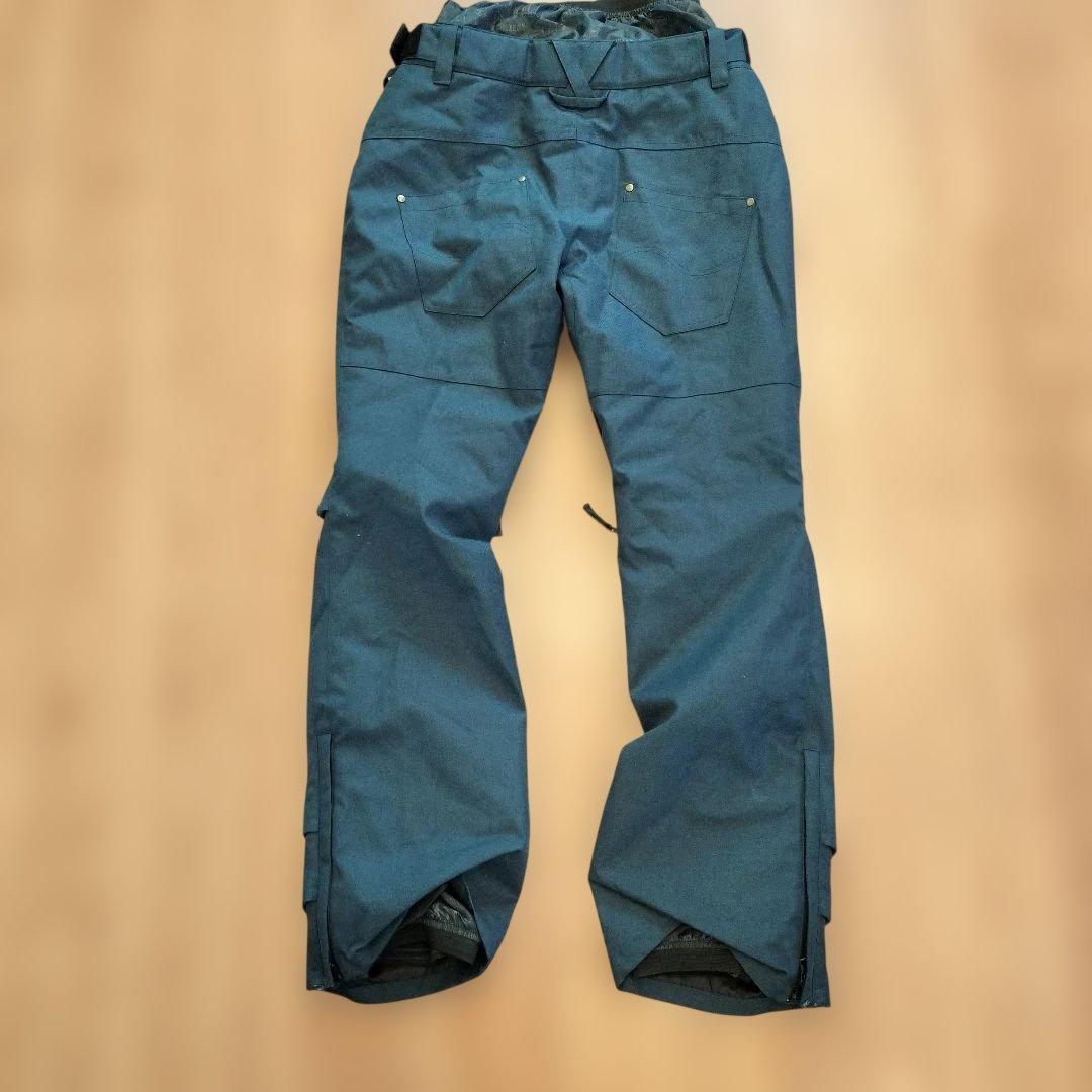 スノーボードウェアセット（ジャケット・パンツ）