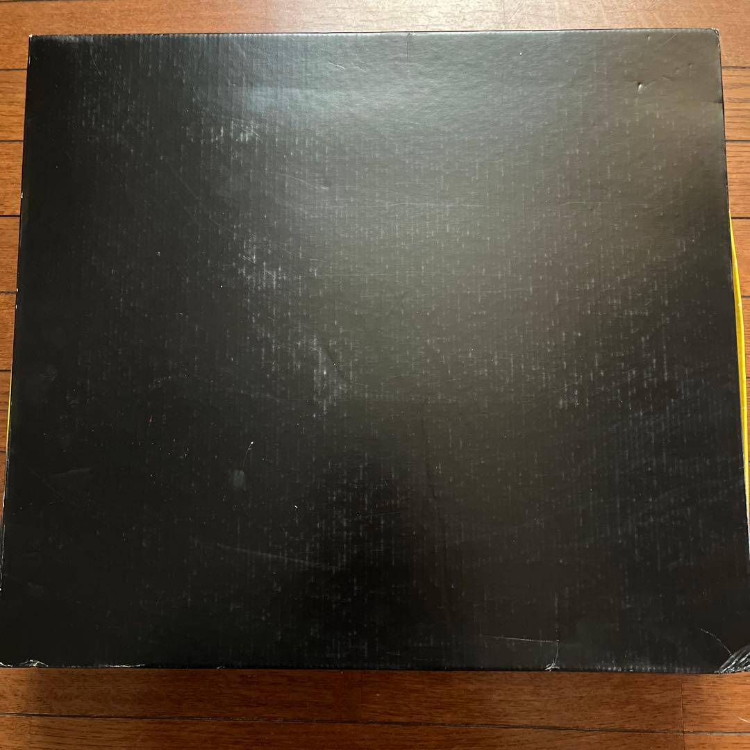 ミキティ様ぺージ専用に なりました FENDIハーフ毛布