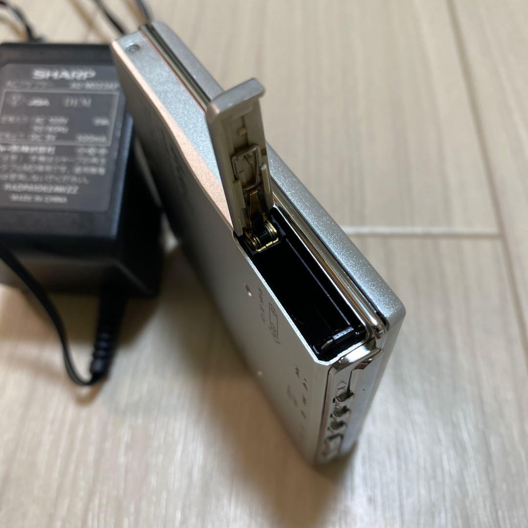 SHARP ポータブルMDプレーヤー 1-BIT MD-DS77-S ジャンク