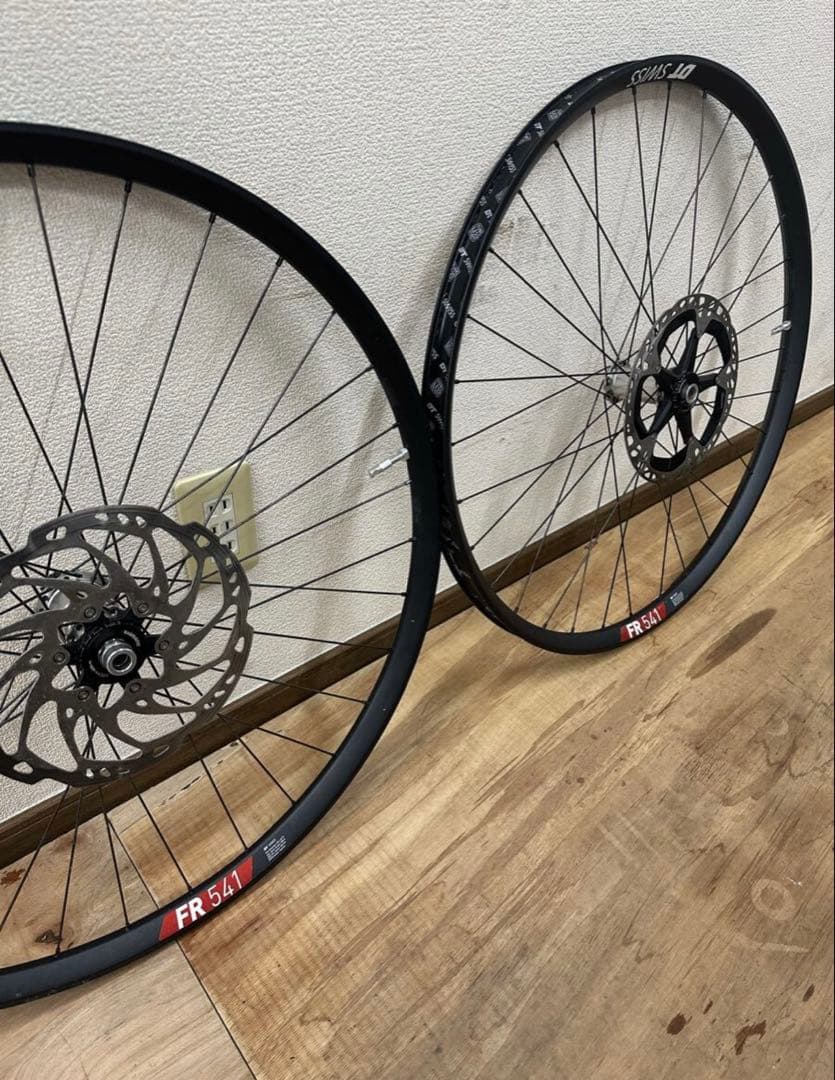 Y*2様 DT Swiss FR541 × ONYX vesper ホイールセッ