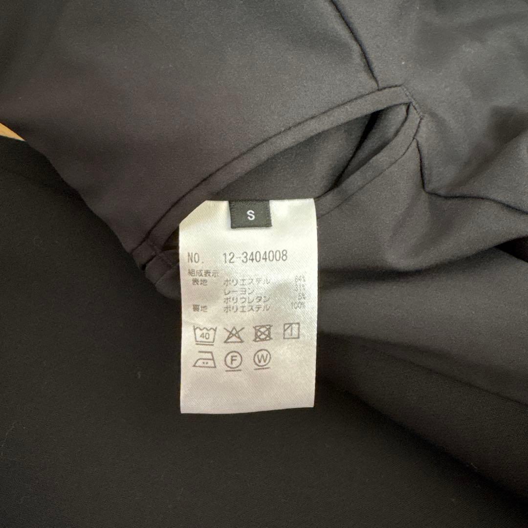 プラステ　ウォームリザーブカラーレスジャケット　ブラック　S