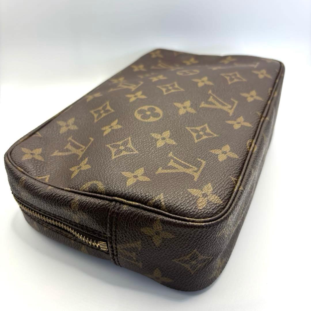 美品✨ ルイヴィトン トゥルース トワレット23 モノグラム クラッチバッグ