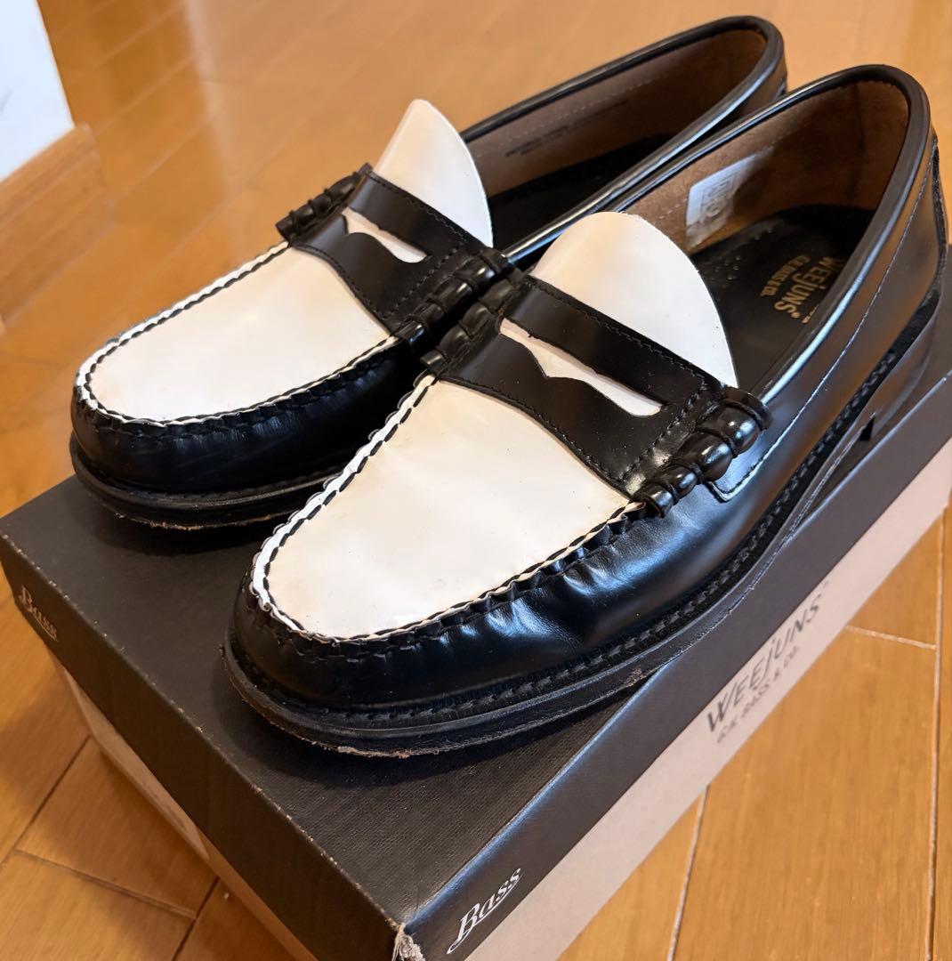 WEIJUN'S 黒白レザー ローファー