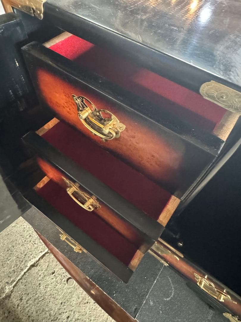 G*O様 李朝家具 杢目 収納家具 金具 隠し収納 小物 収納棚