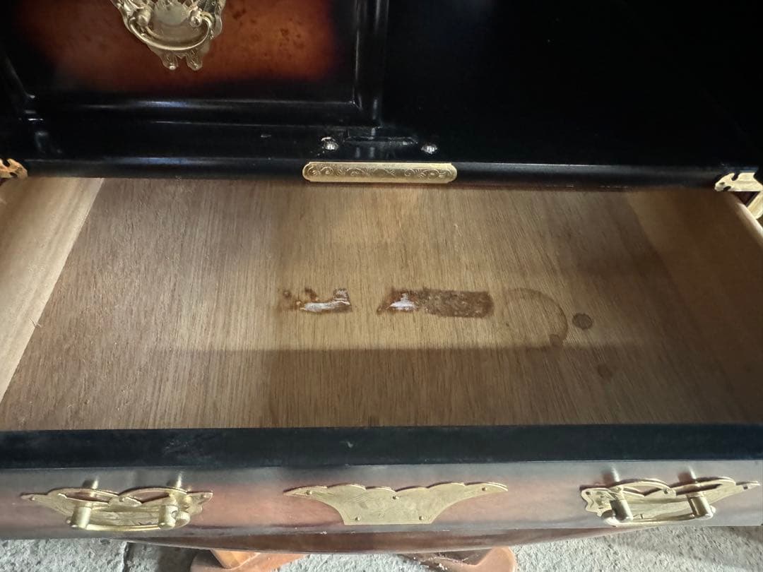 G*O様 李朝家具 杢目 収納家具 金具 隠し収納 小物 収納棚