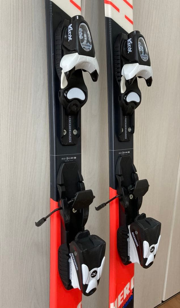 ROSSIGNOL（ロシニョール）HERO JR 140cm ポール95cm付き