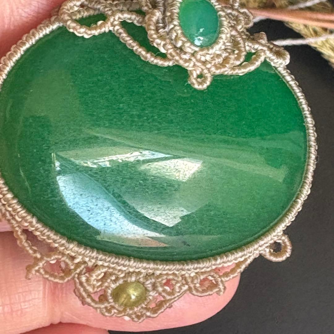 マレーシア翡翠×エメラルド×ペリドット×クリソプレーズのマクラメネックレス