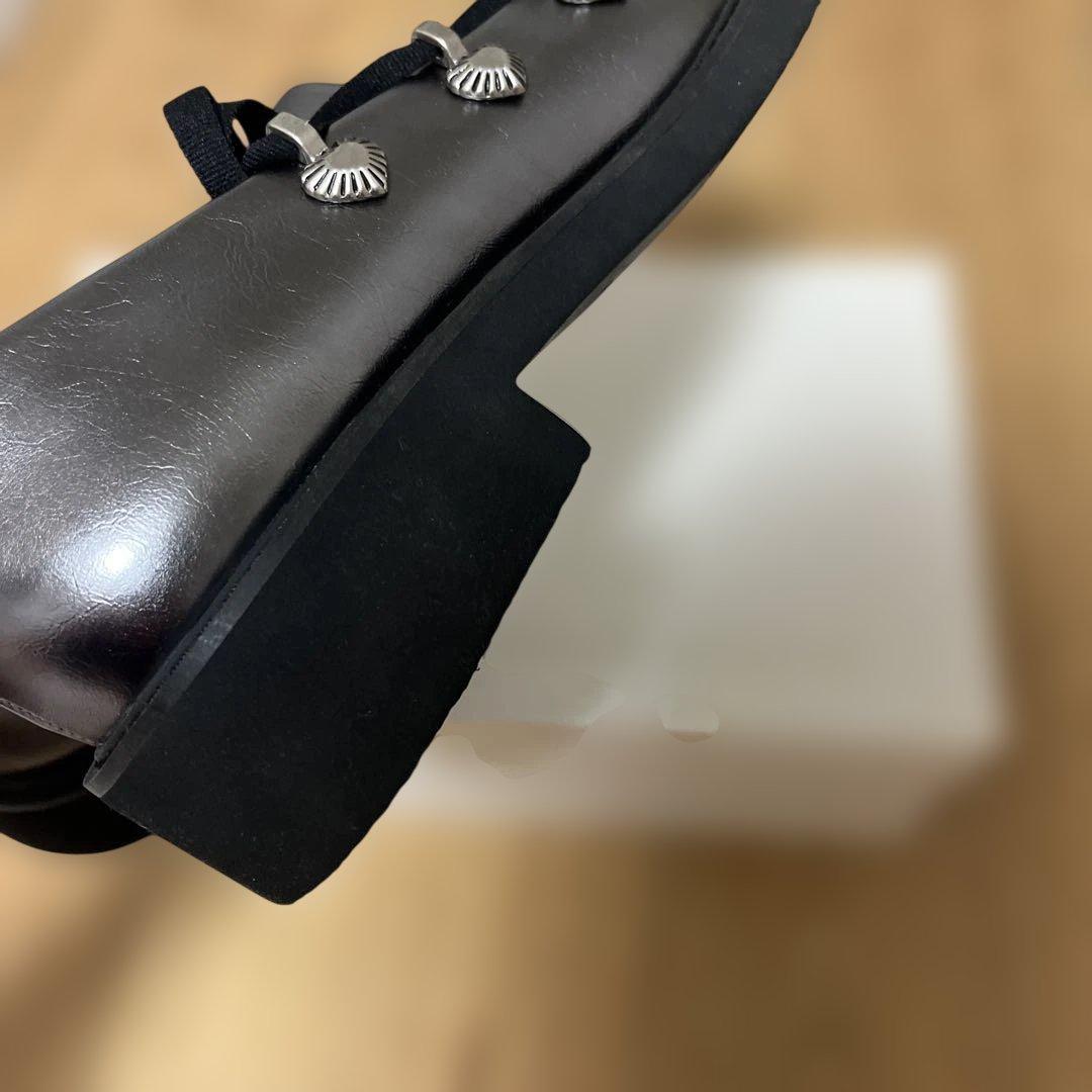 charles&kieth ハートエンベリシュッド レースアップバレエフラット