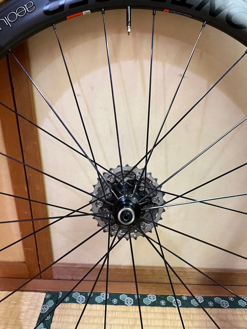 専用 BONTRAGER Aeolus 5 カーボンホイールセット