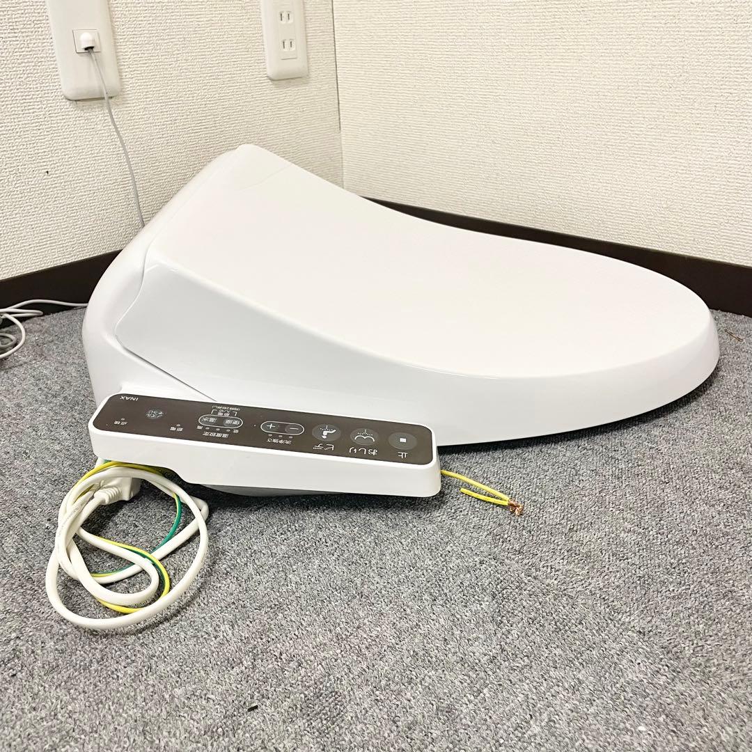 【美品】INAX シャワートイレ ウォシュレット 便座 2025年製 M