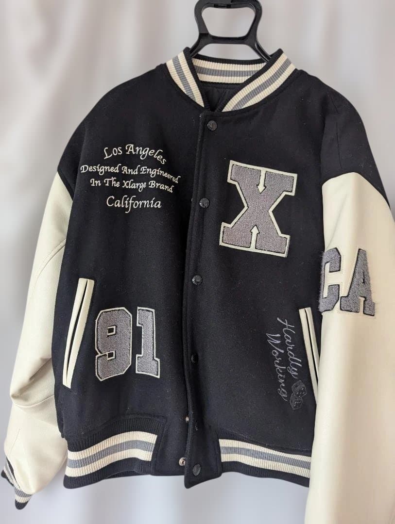 XLARGE スタジャン M 黒/クリーム