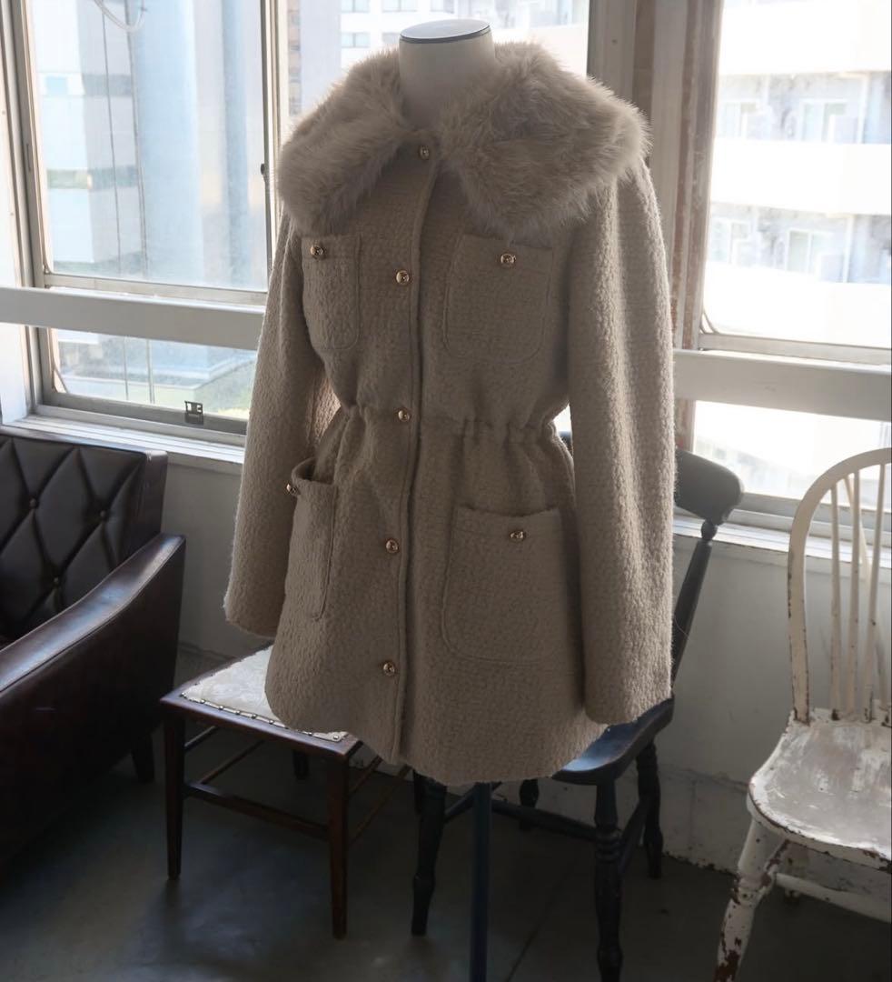YILON FUR COLLAR CLASSICAL COAT ベージュ