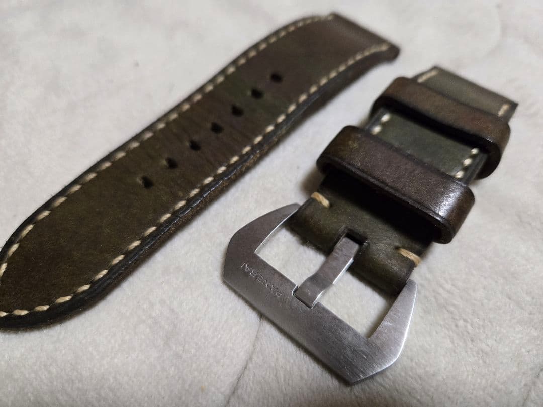 オーダーメイド　レザーベルト26ミリ パネライなど