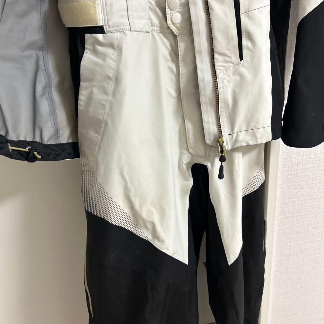 シマノ　リミテッドプロ　ゴアテックスレインスーツ R-112S BBXホワイト