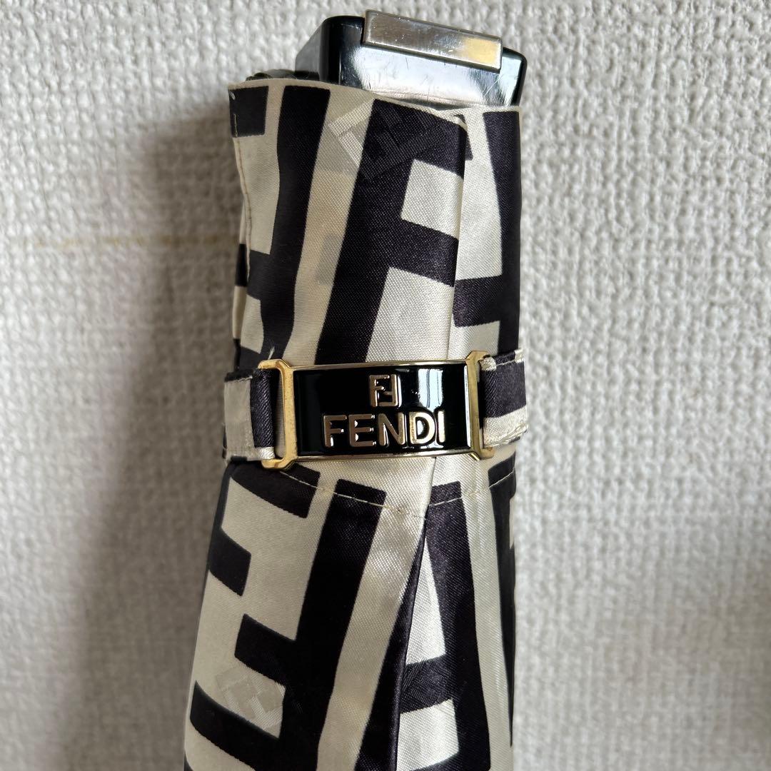 FENDI フェンディ　ズッカ柄　FFロゴ 折りたたみ傘