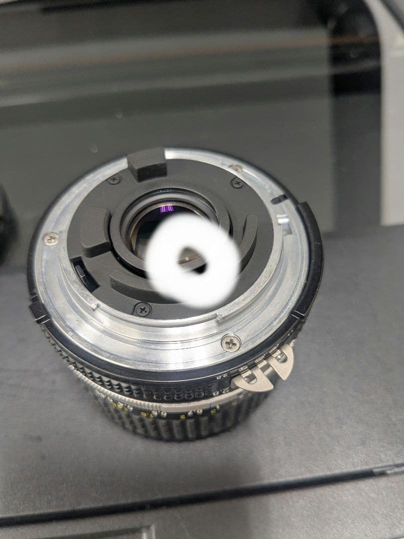 Nikon Nikkor F 28mm f/2.8 レンズ