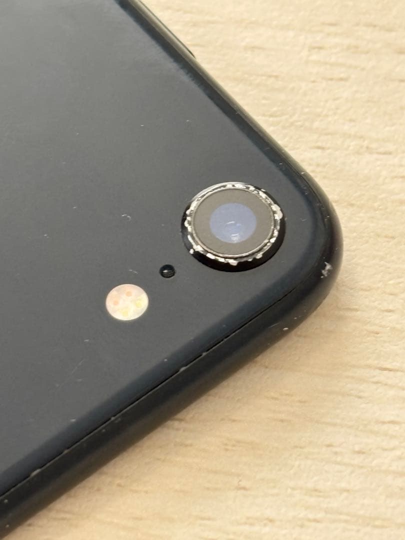 iPhoneSE 64GB 本体 ブラック 黒 スペースグレー SiMフリー