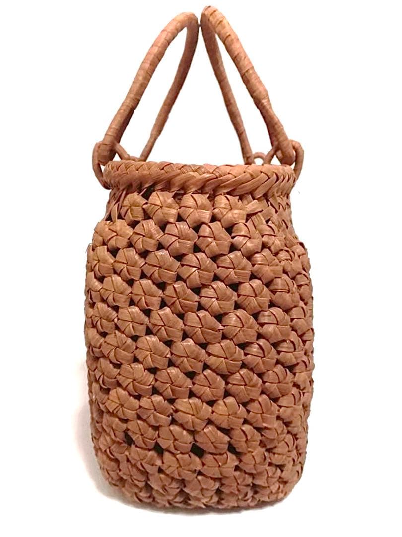 山葡萄バッグ楕円V形花結び