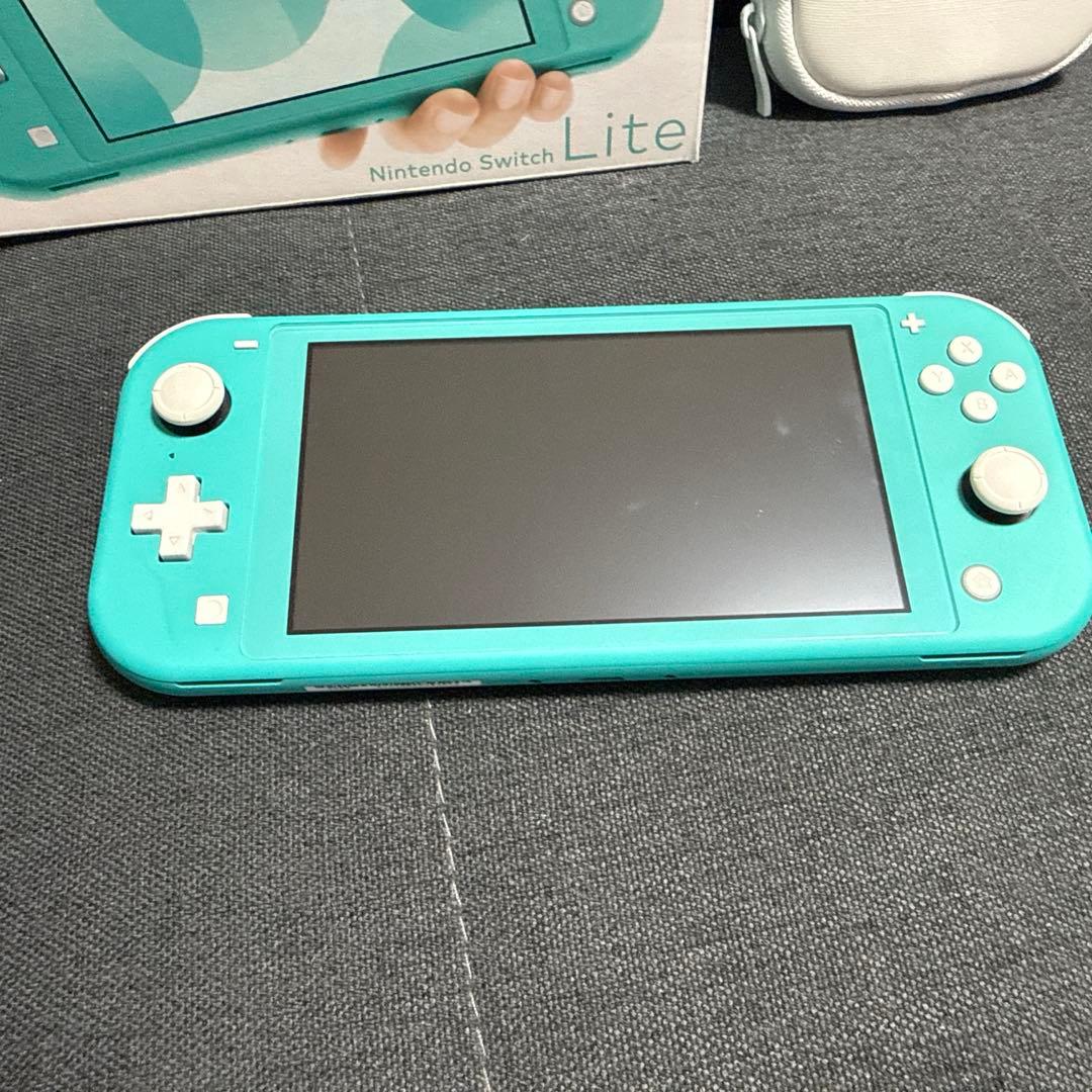 Nintendo Switch Lite ターコイズ　ケース付けます！
