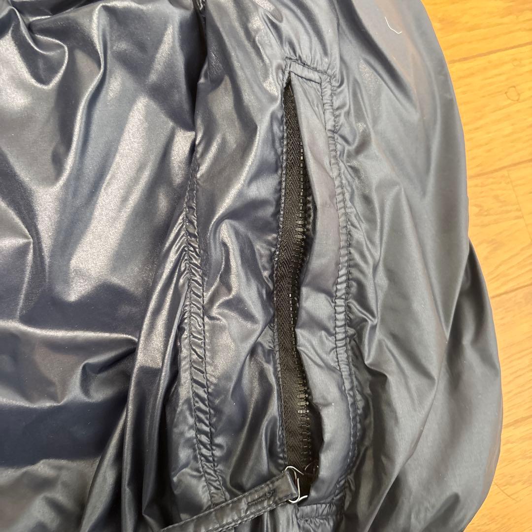 デュベティカ　リバーシブルダウンベスト