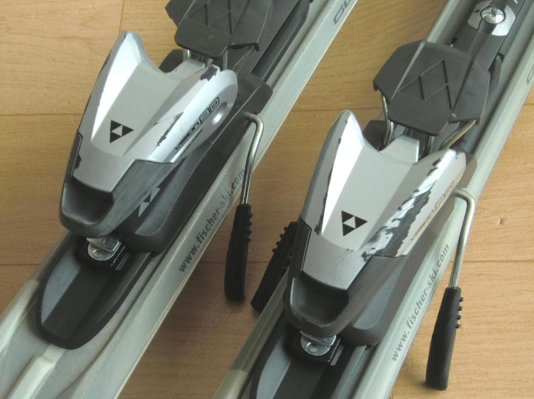 ■■1月限定■送料無料■FISCHER■メンズスキーセット■板158靴26.5■