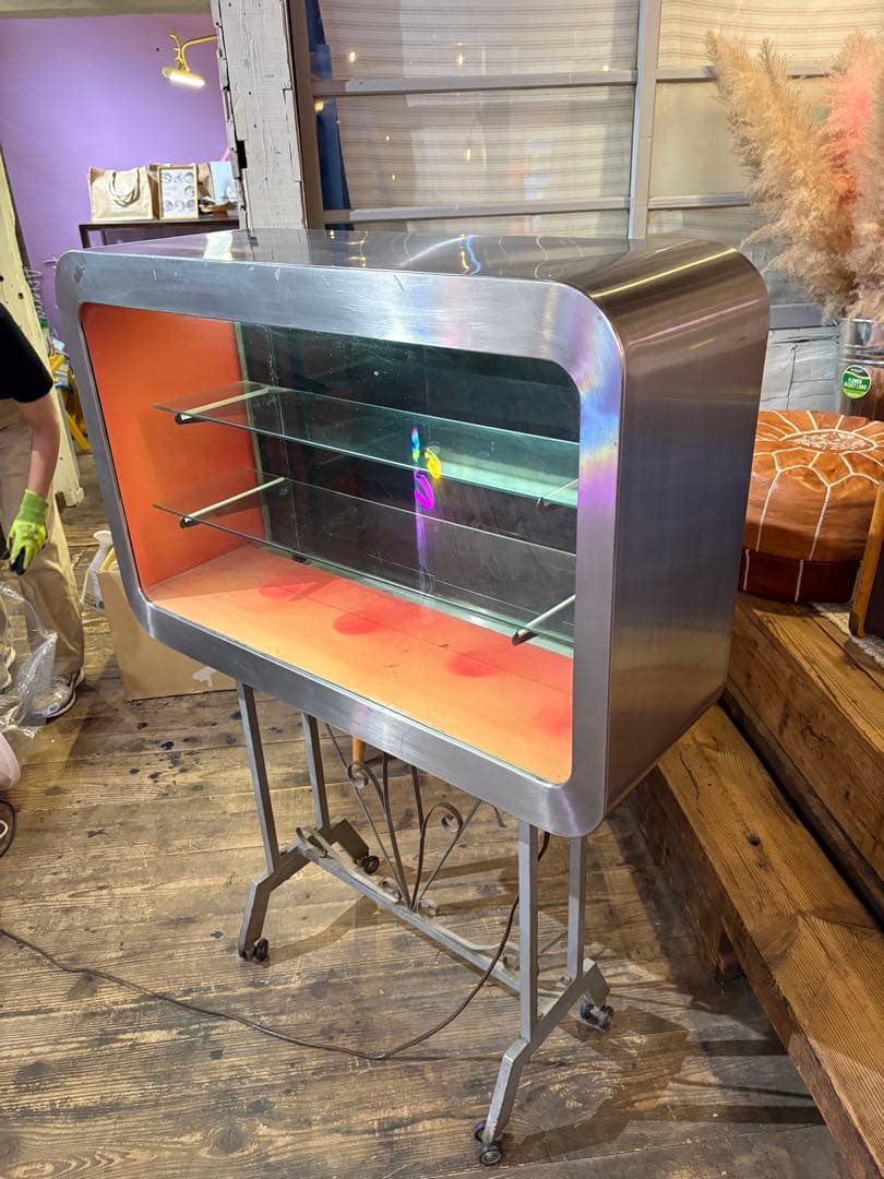 レトロスタイル ステンレスショーケース