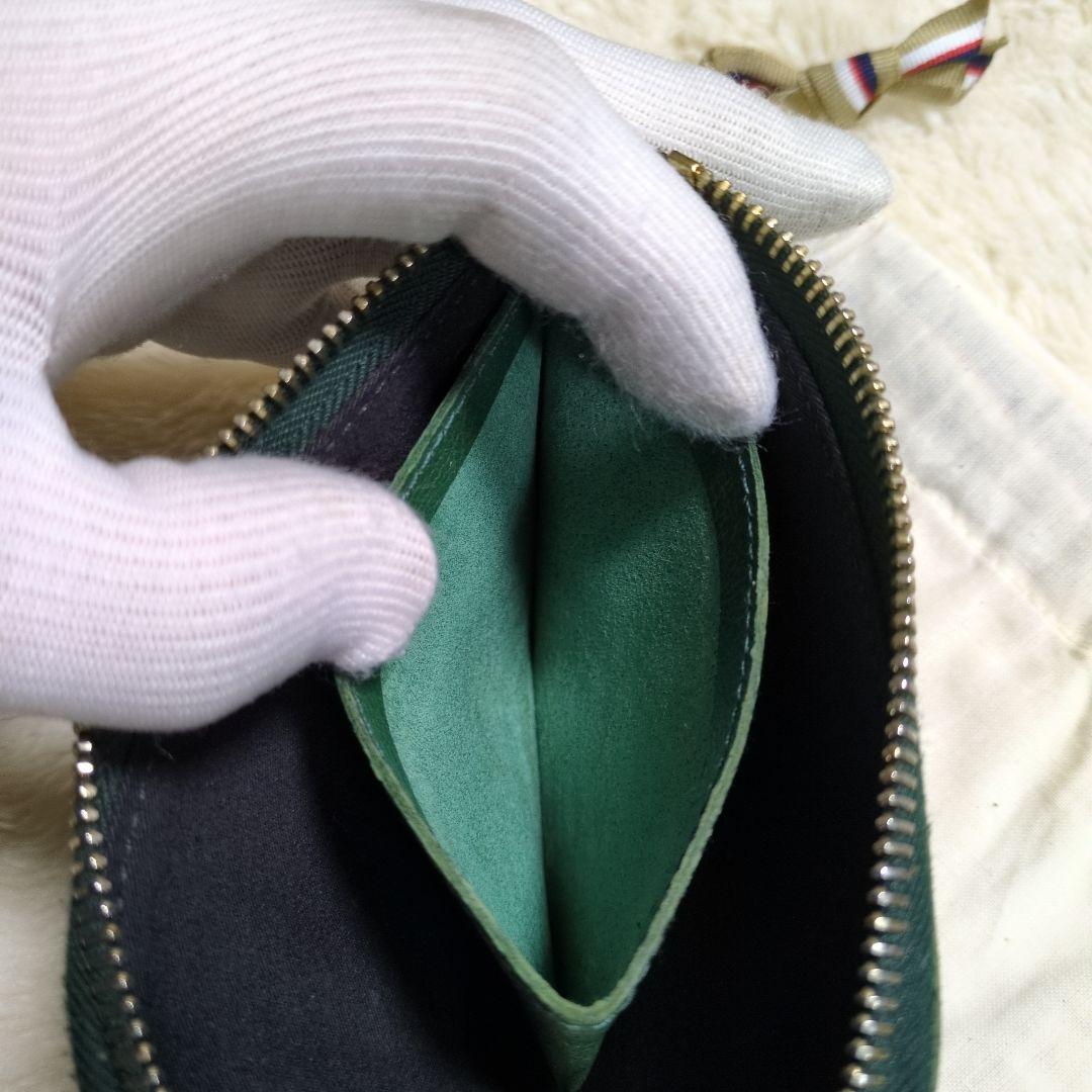 【お取り置き】イルビゾンテ　IL BISONTE Lジップ　コンパクトウォレット