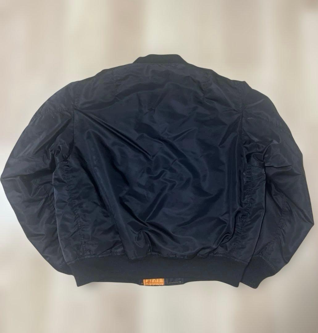 BEAMS リラックスフィット THERMOLITE(R) MA-1 ブラック