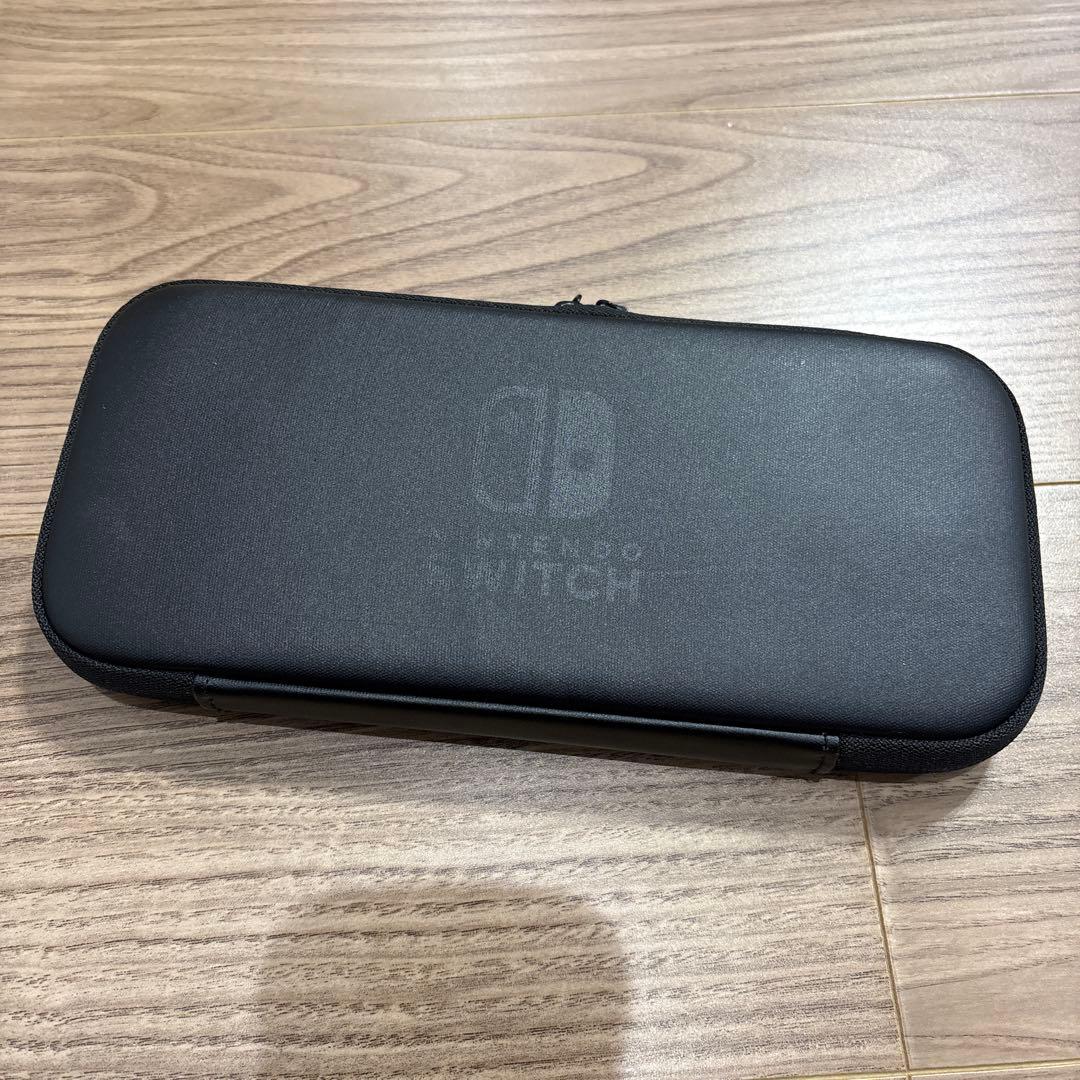 【美品】2021年製Nintendo Switch ネオンブルー/ ネオンレッド