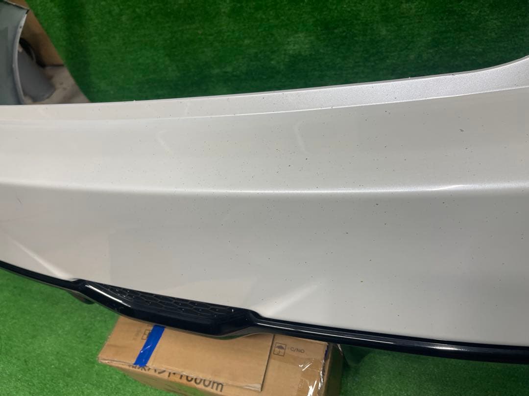 ZVW 30 プリウス　後期　G’s ジーズ　リアバンパー　ディヒューザー