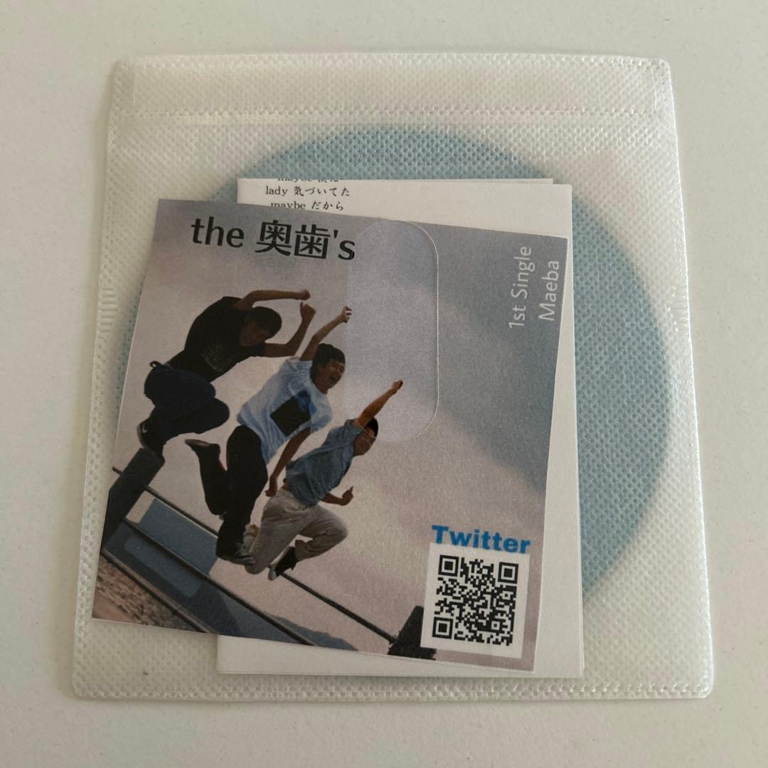 the 奥歯's 1st Single Mabea