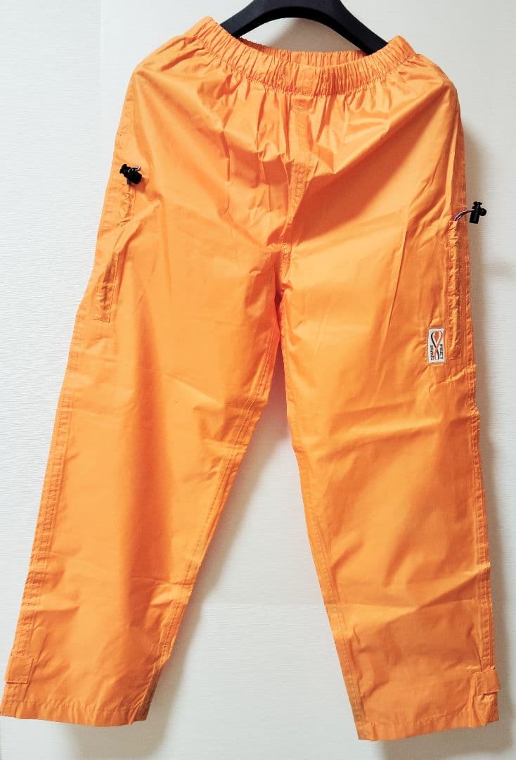 ✨️SALE　LOGOS　アウトドア　150　上下　セット　ズボン付き　オレンジ