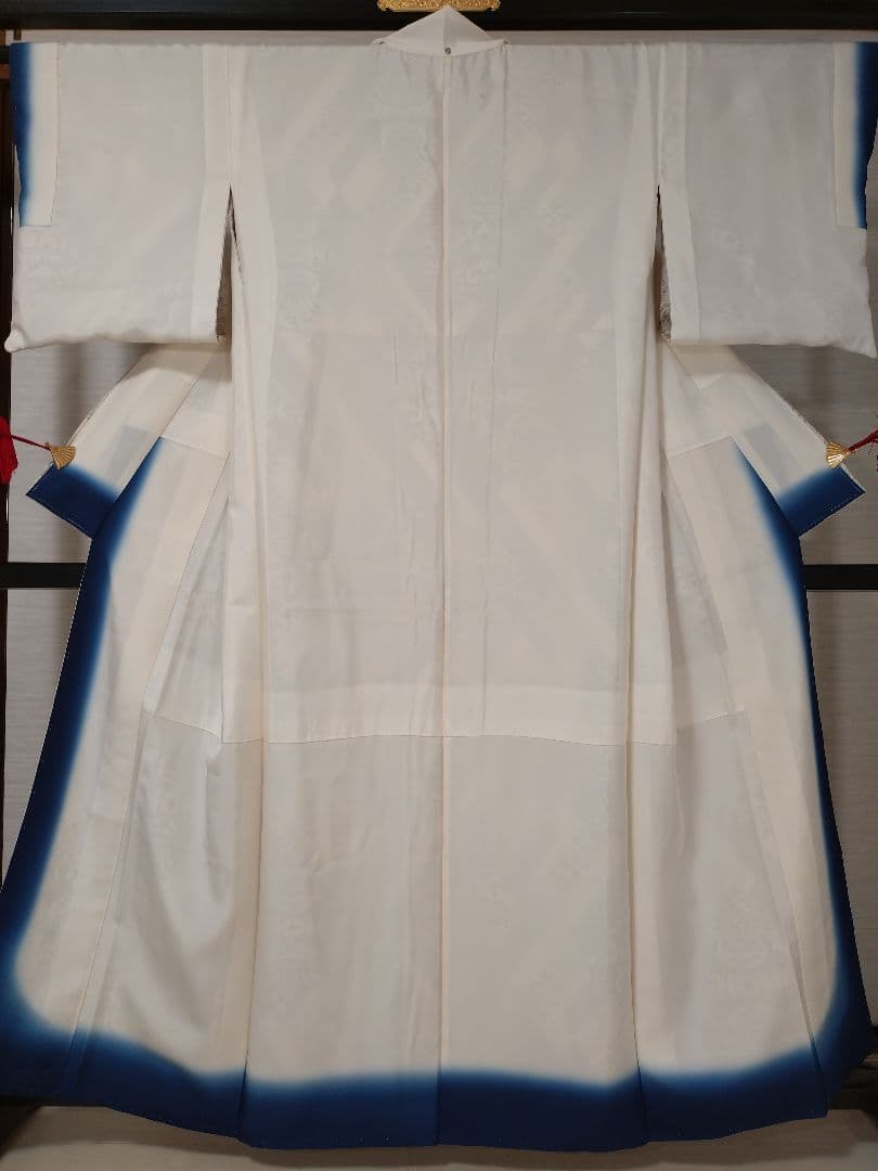 219R 本場大島紬　白大島　カタス　正絹　しつけ糸有り 裄長　H