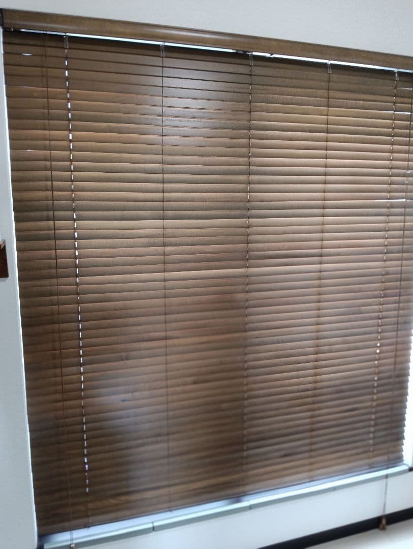 ブラウン 木製ブラインド