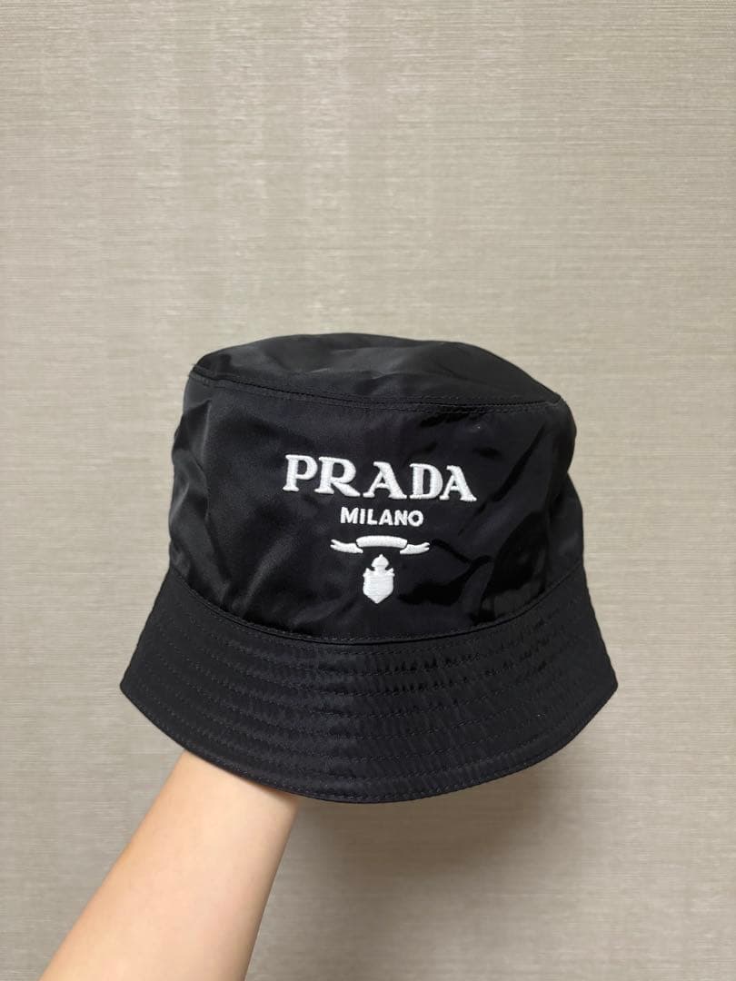 PRADA ブラック バケットハット L