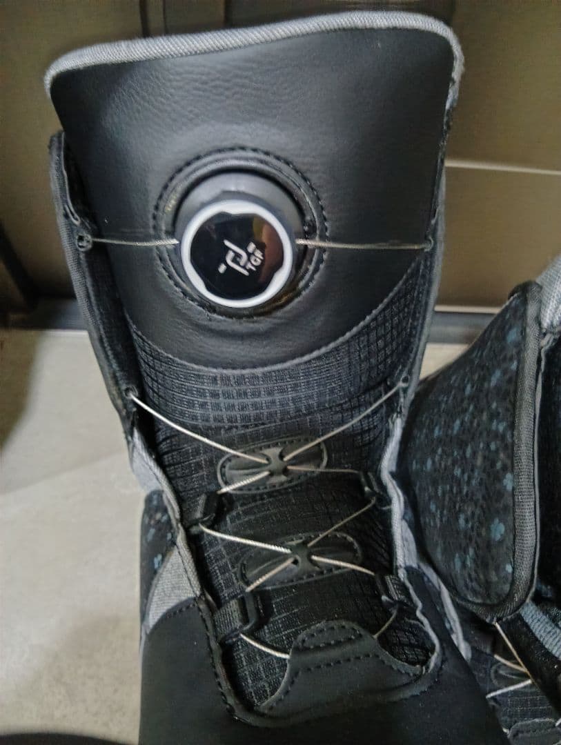 美品　kissmark スノーボードBOAブーツ　25cm