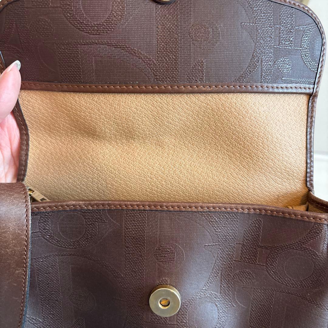 Dior ブラウンレザーショルダーバッグ