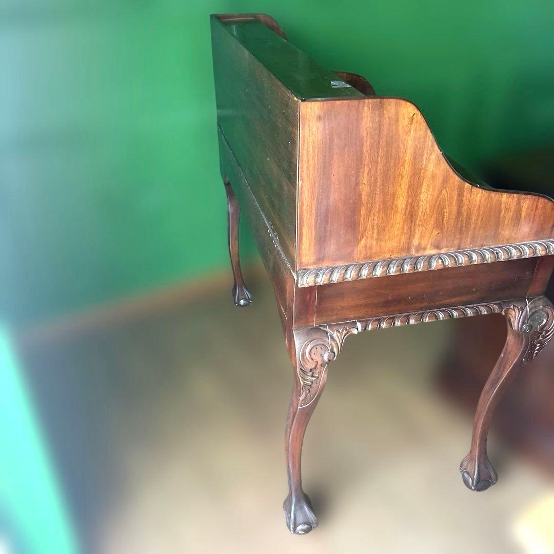 クラシック木製文机 引き出し2つ&小引き出し11、小扉1