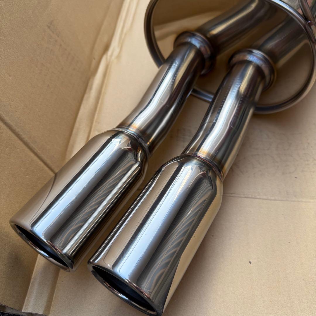 ヤリスクロス TRD デュアルエンドスポーツマフラー