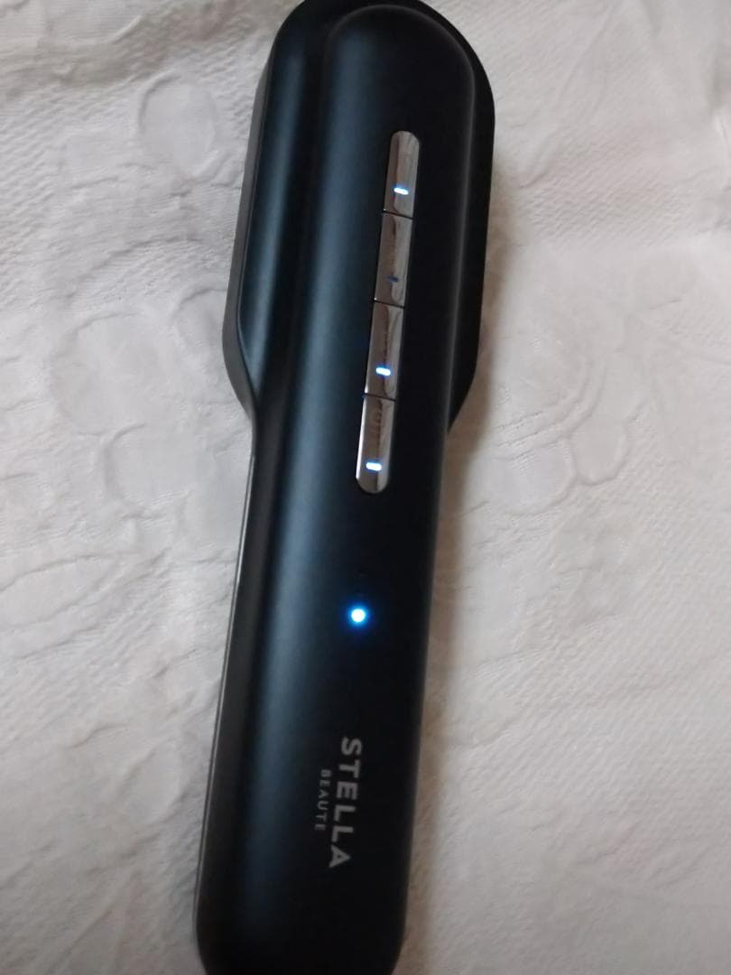 STELLA BEAUTE レーザー&EMSリフトブラシPRO