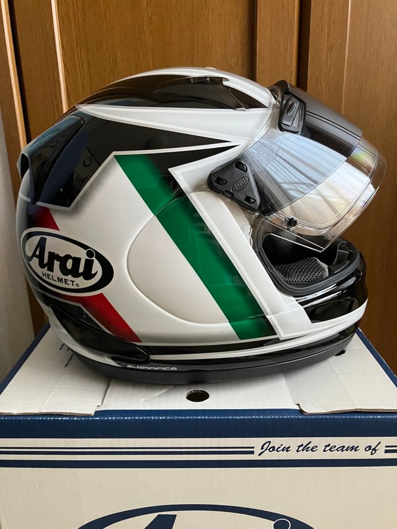 Arai フルフェイスヘルメット インカム付き