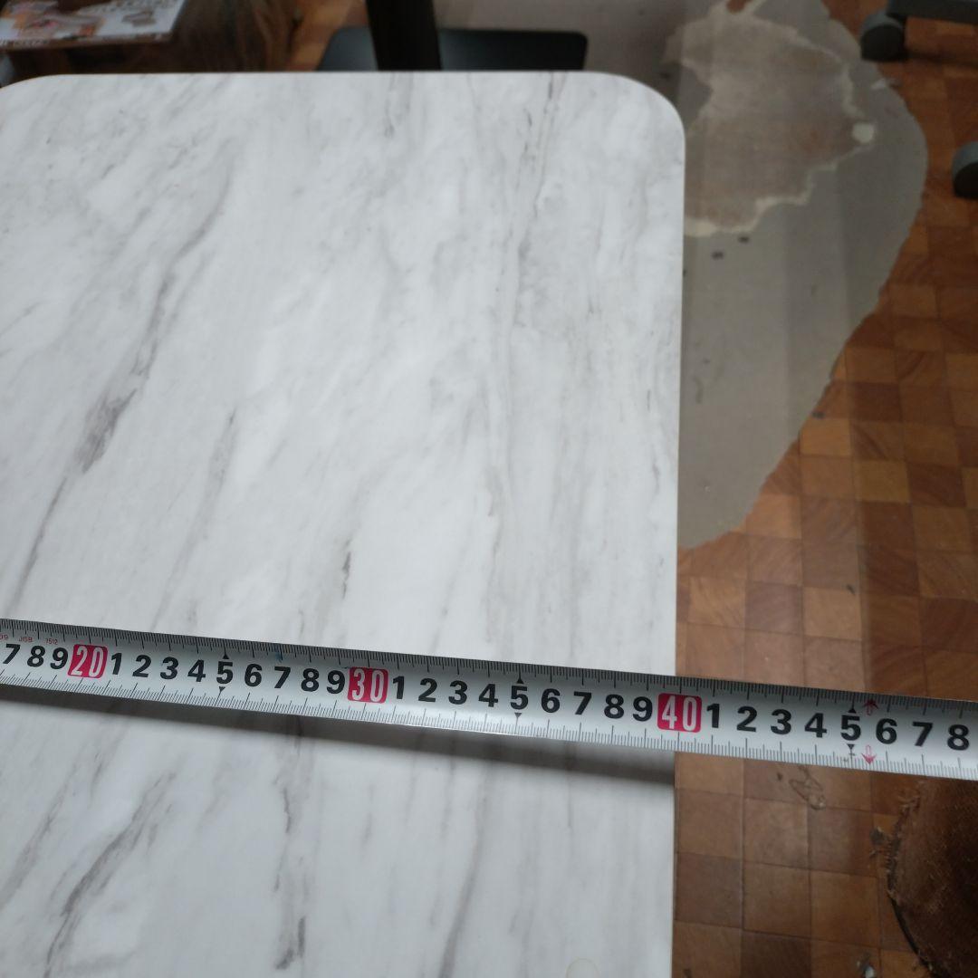 マーブル調ホワイトテーブル 60cm x 40cm