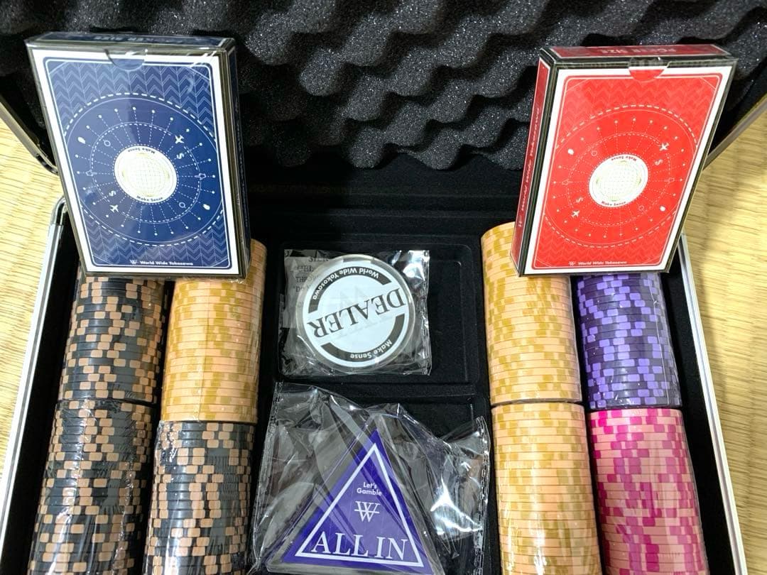 世界のヨコサワ　ポーカーセット