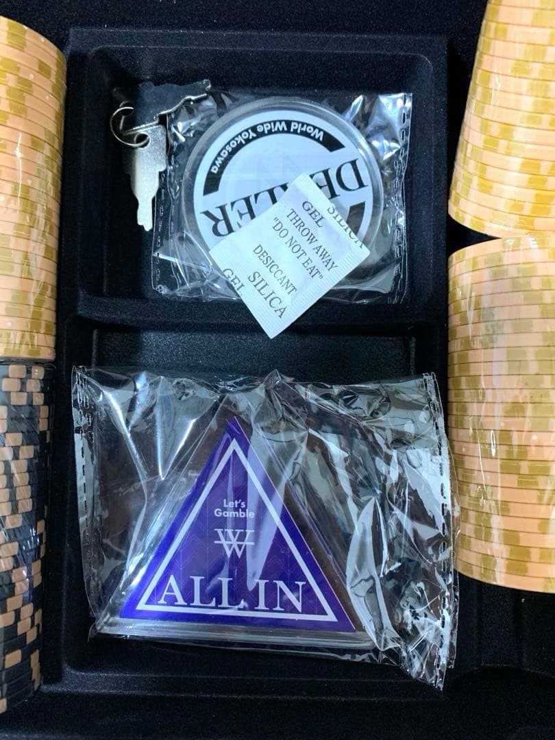 世界のヨコサワ　ポーカーセット