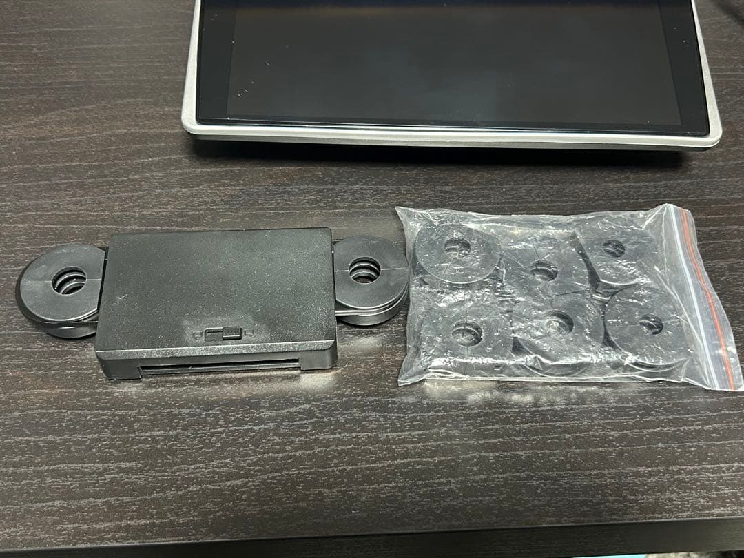 10.1 インチ タッチスクリーン 液晶ヘッドレストモニター HDMI