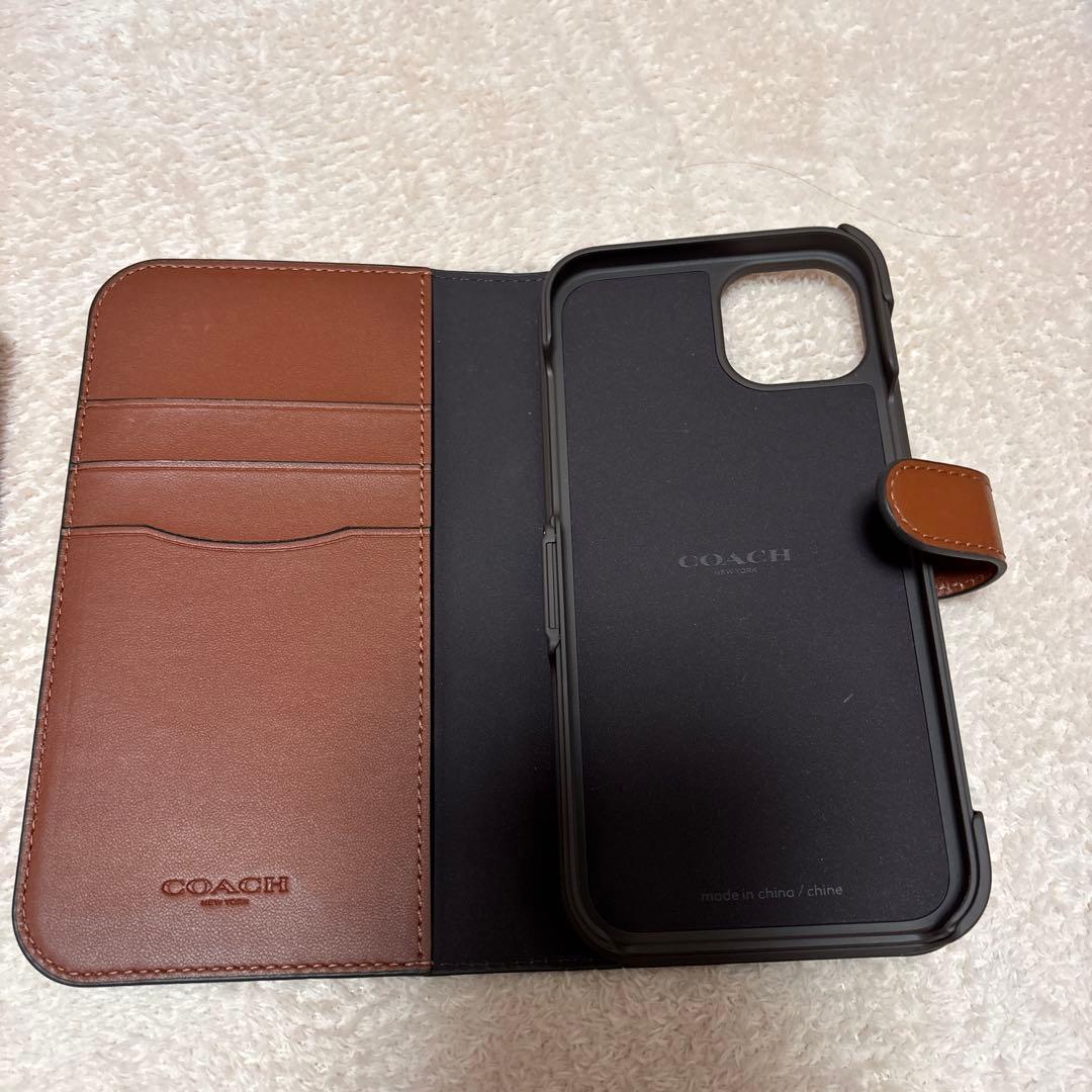 coach iPhone15plus手帳型ケース