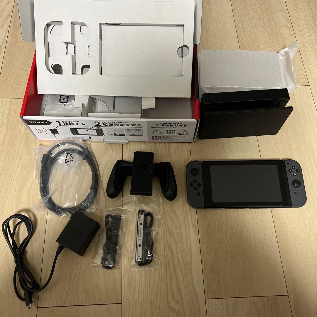 Nintendo Switch 本体 充実の付属品付き