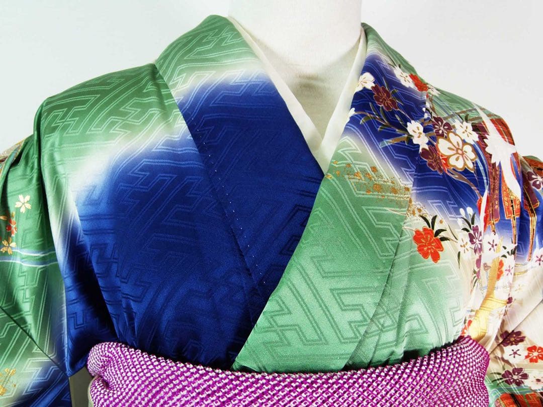 豪華振袖3点セット＊染め分け古典柄 金駒刺繍 沙耶型地紋 長襦袢・袋帯 晴れ着